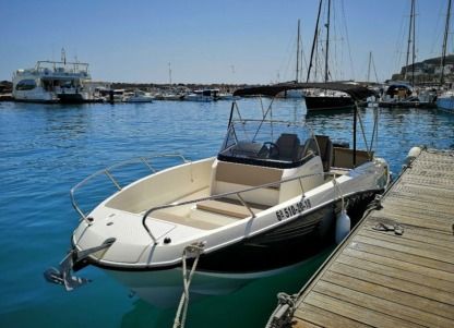 Czarter Łódź motorowa Quicksilver Activ 675 Open Pasito Blanco