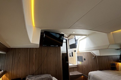 Iate a motor MIGA 600 HP (2019)