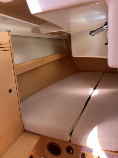 Sailboat Beneteau First 36.7 boat plan