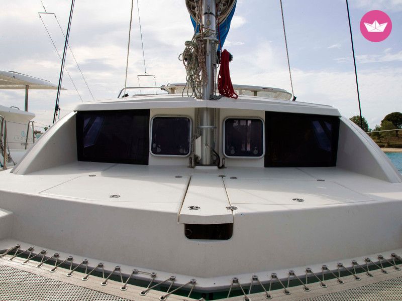 Catamaran LAGOON 420 12.62m 8
