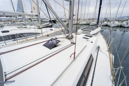 Verhuur Zeilboot Beneteau Oceanis 45 Kaštel Gomilica