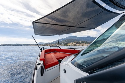 Location Bateau à moteur Brabus Shadow 500 Menton