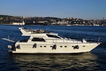 Private yacht for rent in İstanbul
