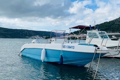 Charter Motorboat Bellingardo Bellingardo Adriana Poljica, Marina