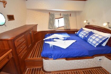 Luxury Gulet Charter in the Aegean – 16-Person Gulet
