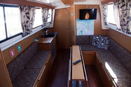 River Cruiser 39 - czarter barki na Pętli Żuławskiej i Kanale Elbląskim