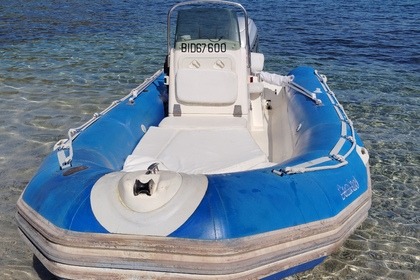 Location Semi-rigide Bombard Bombard Explorer 550 Saint-Florent