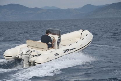 Location Semi-rigide Bsc Colzani Classic 50 L'Île-Rousse