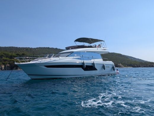 Prestige 520