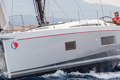 Charter Sailboat  Sunsail 52.4 Lefkada