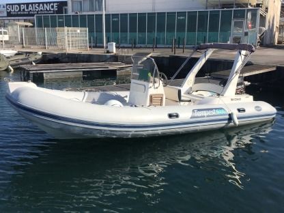 Miete RIB Capelli Tempest 625 Marseille