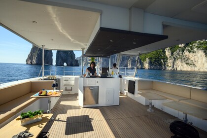 Big Groups Perfect Solution to Explore Capri or the Amalfi Coast in Style