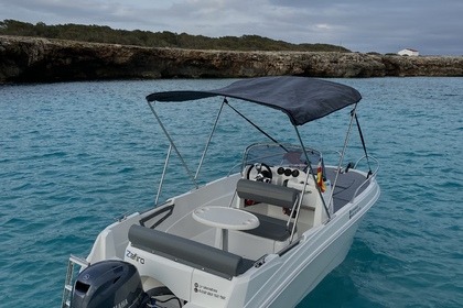Charter Motorboat Pro Marine 500 SC (2023) Ciutadella de Menorca