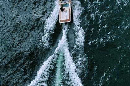 Colombo Super Indios Luxury Wooden Classic boat