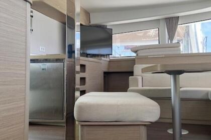 Lagoon 42 - 4 + 1 cab.