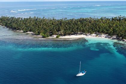 Sailing boat Aldebaran