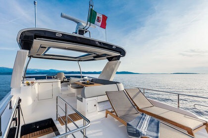 Azimut 60 Fly