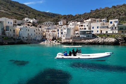 Noleggio Gommone Capelli 900 Sun Trapani