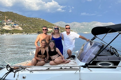 Atlantic Marine Sun Cruiser 690