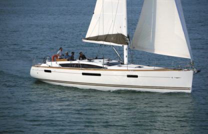 Rental Sailboat Jeanneau 53 Athens