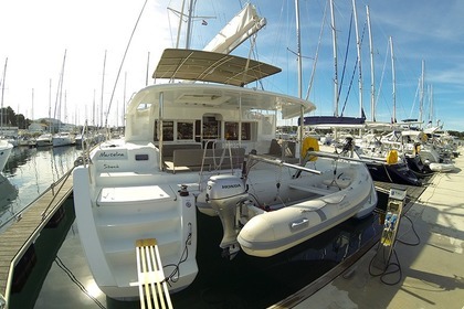 Hire Catamaran LAGOON 450 Šibenik