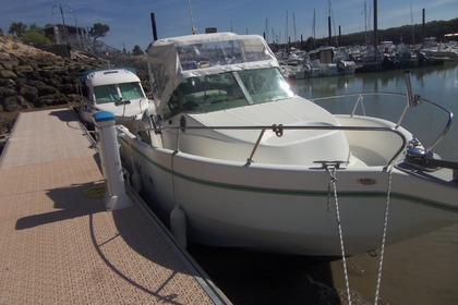 Rental Motorboat MLS MLS 7.05 deux moteurs Les Mathes