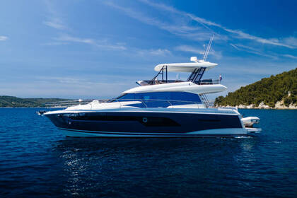 Noleggio Yacht a motore Jeanneau Prestige 520 Fly Spalato