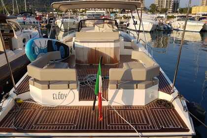 Fiart mare- sea walker 33