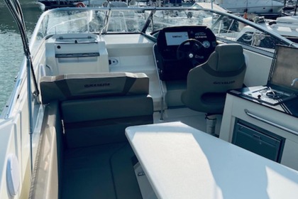 Charter Motorboat Quicksilver Activ 805 Sundeck La Rochelle