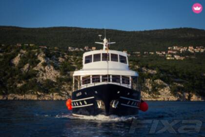 Traditional wooden boat Kamelija - for private tours
