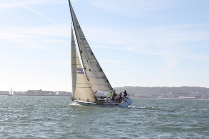 Hire Sailboat X-YACHTS X119 Deauville