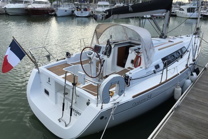 Verhuur Zeilboot Beneteau Oceanis 34 GTE Saint-Gilles-Croix-de-Vie