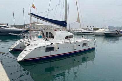 Rental Catamaran Lagoon Lagoon 380 Ibiza