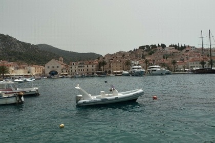 Charter RIB Grand S650 Korčula