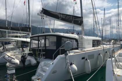 Rental Catamaran LAGOON 450 F Kaštel Gomilica