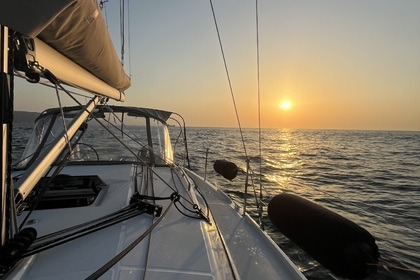 Alquiler Velero Jeanneau sun odyssey 350 Hondarribia