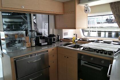 Location Catamaran LAGOON LAGOON 52F Phuket