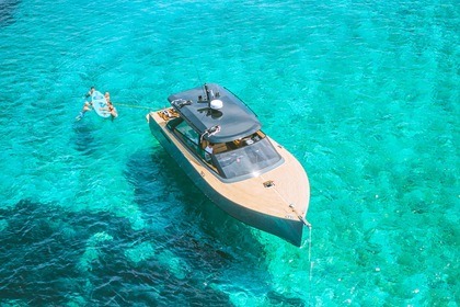 Motorboat Colnago 38 Cabin