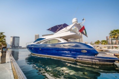 Hire Motor yacht Sunseeker 64 Manhattan Dubai