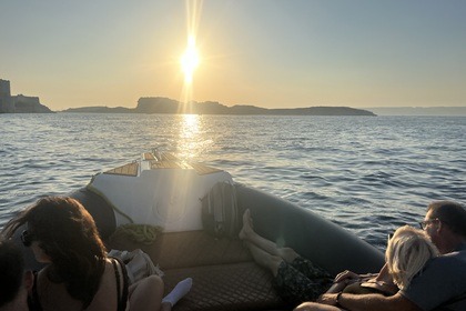 Soirée coucher de soleil Marseille vieux port frioul