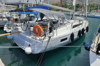 Ενοικίαση Ιστιοπλοϊκό σκάφος Beneteau Oceanis 40.1 Πάλαιρος