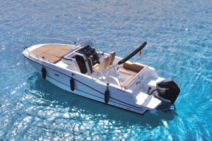 Location Bateau à moteur Quicksilver Activ 755 Sundeck La Redonne