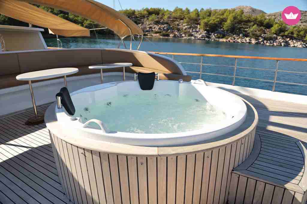 Goélette Luxury Gulet Brand New 2023 Model ( Kcln ) Jakuzi 32m 2
