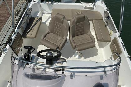 B2 MARINE CAP FERRET 672 SUN DECK