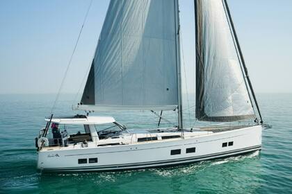 Rental Sailboat Hanse Yachts Hanse 588 - 3 + 1 cab. Marina Zeas