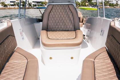 Alquiler de lancha con baño