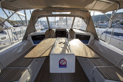 Miete Segelboot Dufour Yachts Dufour 430 GL Pula