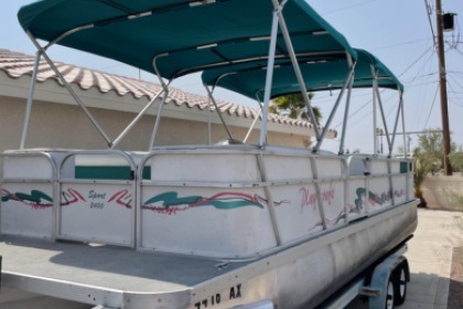 Charter Motorboat Playcraft 2400 Sport Lake Havasu City