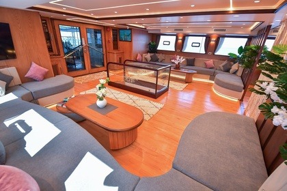 South Moon One – Red Sea Liveaboard Diving Experience