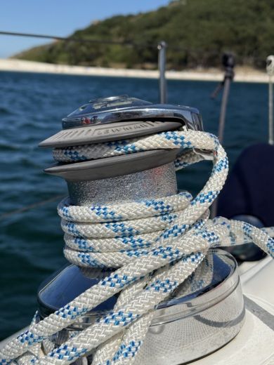 Baiona Sailboat BAVARIA Cruiser 38 